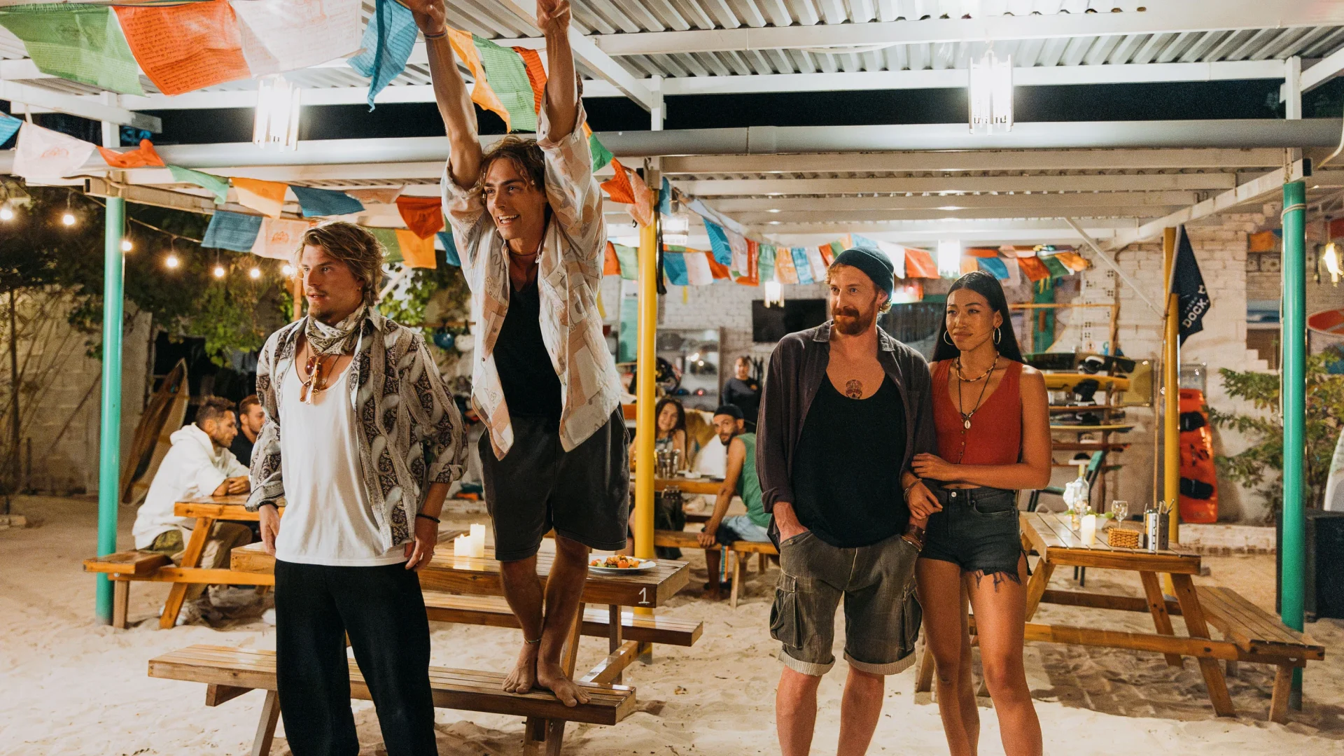 Топ-7 сериалов, захватывающих внимание с первых минут