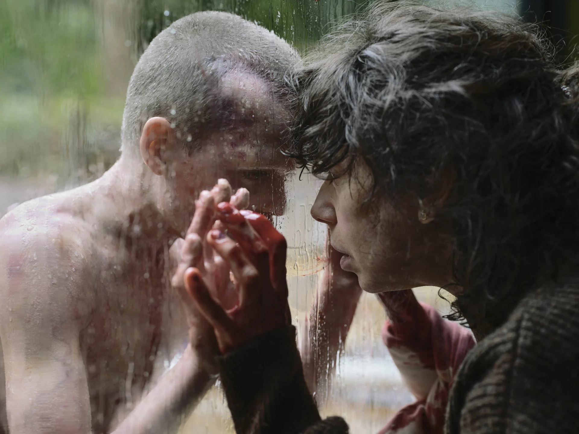 Не вижу зла: рецензия на хоррор «Верни её из мёртвых»