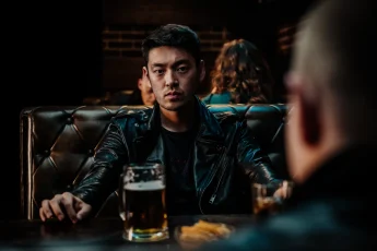 Время расплаты: смотрим шестую серию второго сезона сериала «Лихие»