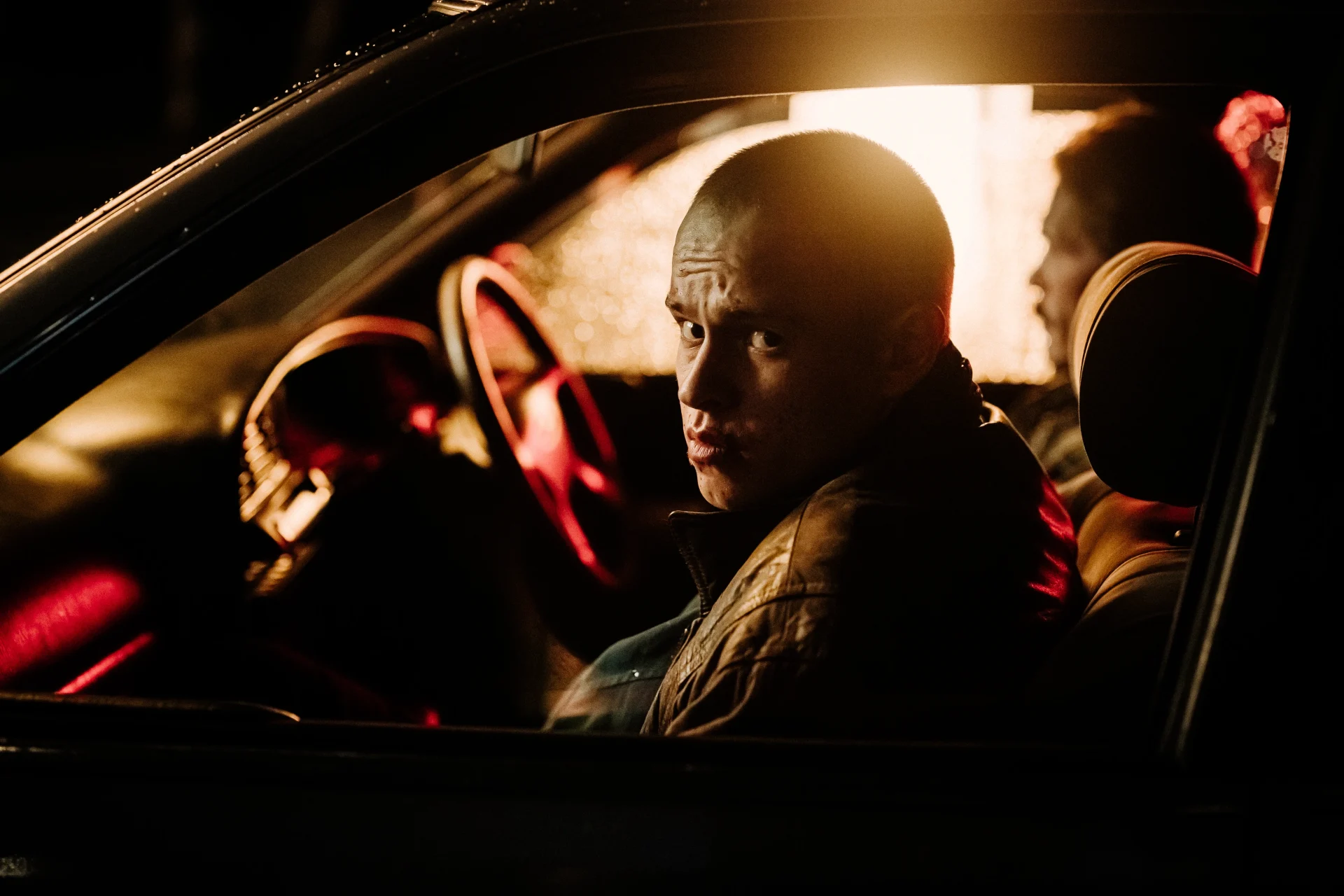 Топ-8 сериалов, похожих на «Лихие»